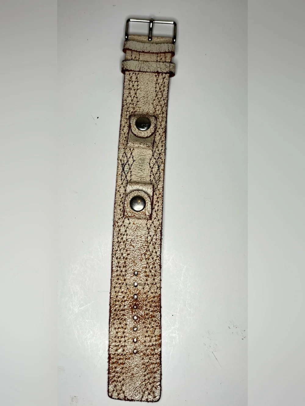 Fossil White Crackle Leather Cuff Bracelet Wide Distressed Buckle Adjustable